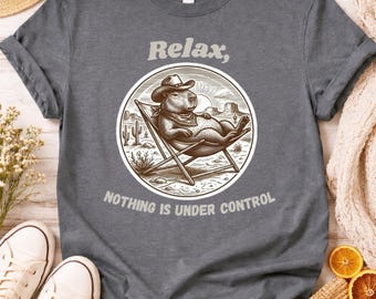 Camiseta vintage de capibara del oeste / Nada está bajo control, regalo para amantes de los animales, ropa de temática vaquera