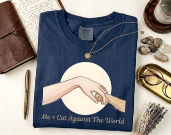 Camiseta "Yo y mi gato contra el mundo", regalo minimalista para amantes de los gatos, camiseta vintage de gatitos.
