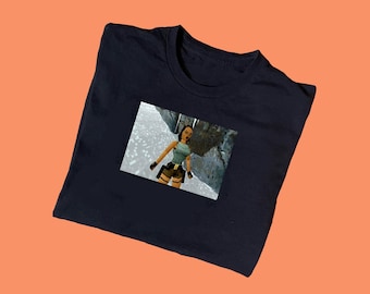 Lara Croft Tomb Raider PS1 T-Shirt - Retro Gaming Nostalgie