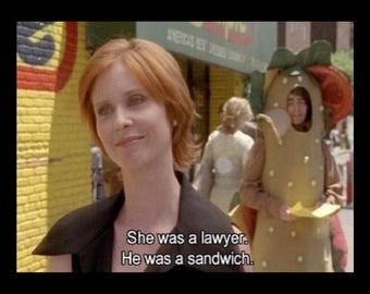 Miranda im Kampf mit Sandwich man Sex and the City T-Shirt, 90er Jahre TV-Show Nostalgie