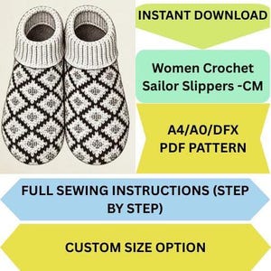 Puede incluir: Un par de zapatillas de marinero de ganchillo con un patrón de diamantes en blanco y negro. Las zapatillas tienen un puño acanalado y están etiquetadas como "Women Crochet Sailor Slippers -CM". La imagen también incluye texto que dice "Descarga instantánea" y "Patrón PDF".