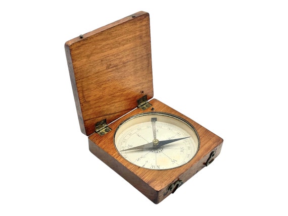 MHS Collections Online: Surveyor's compass