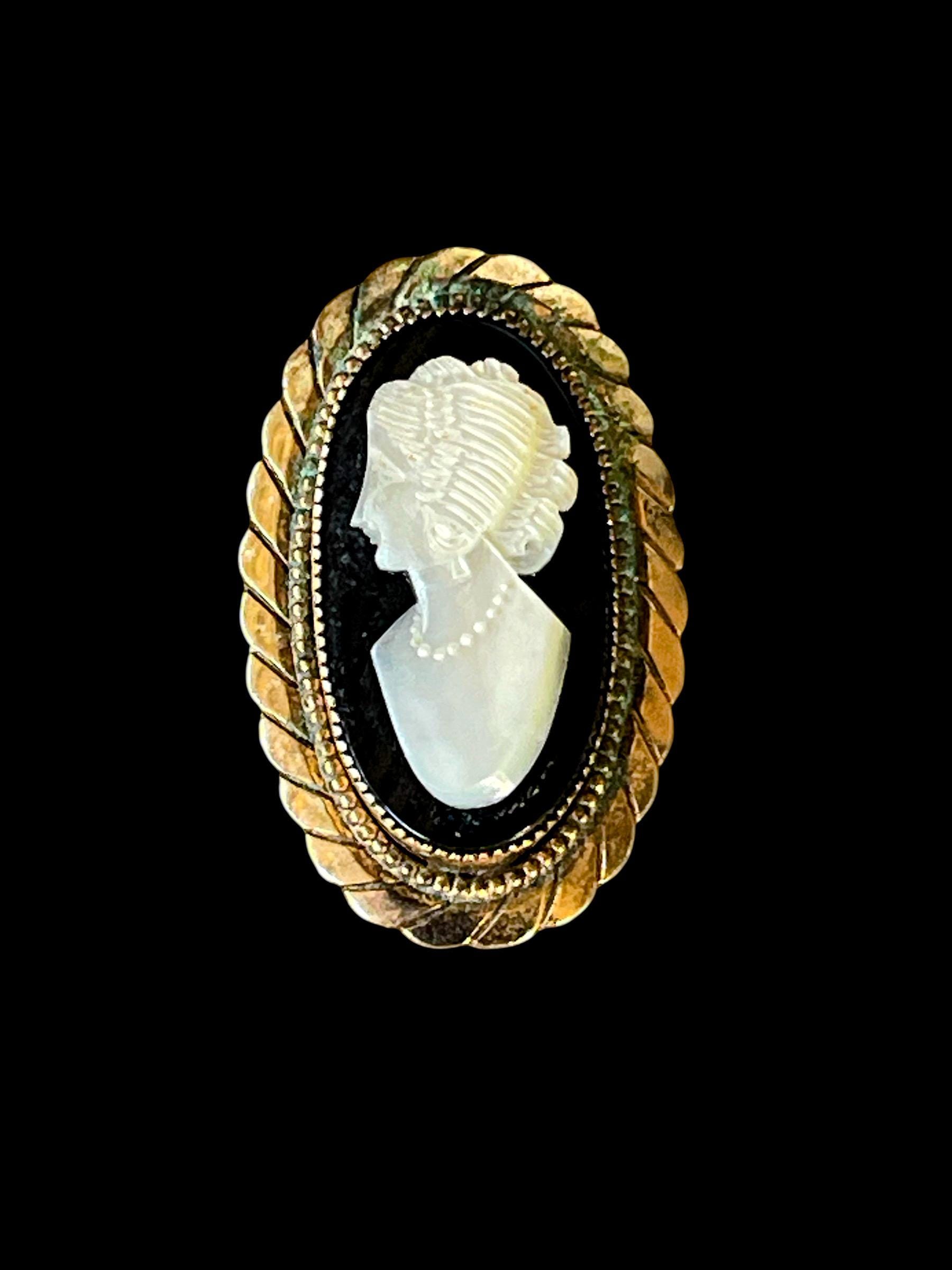 Vintage Catamore Cameo Brooch: Mother of Pearl, Black Onyx, 12K