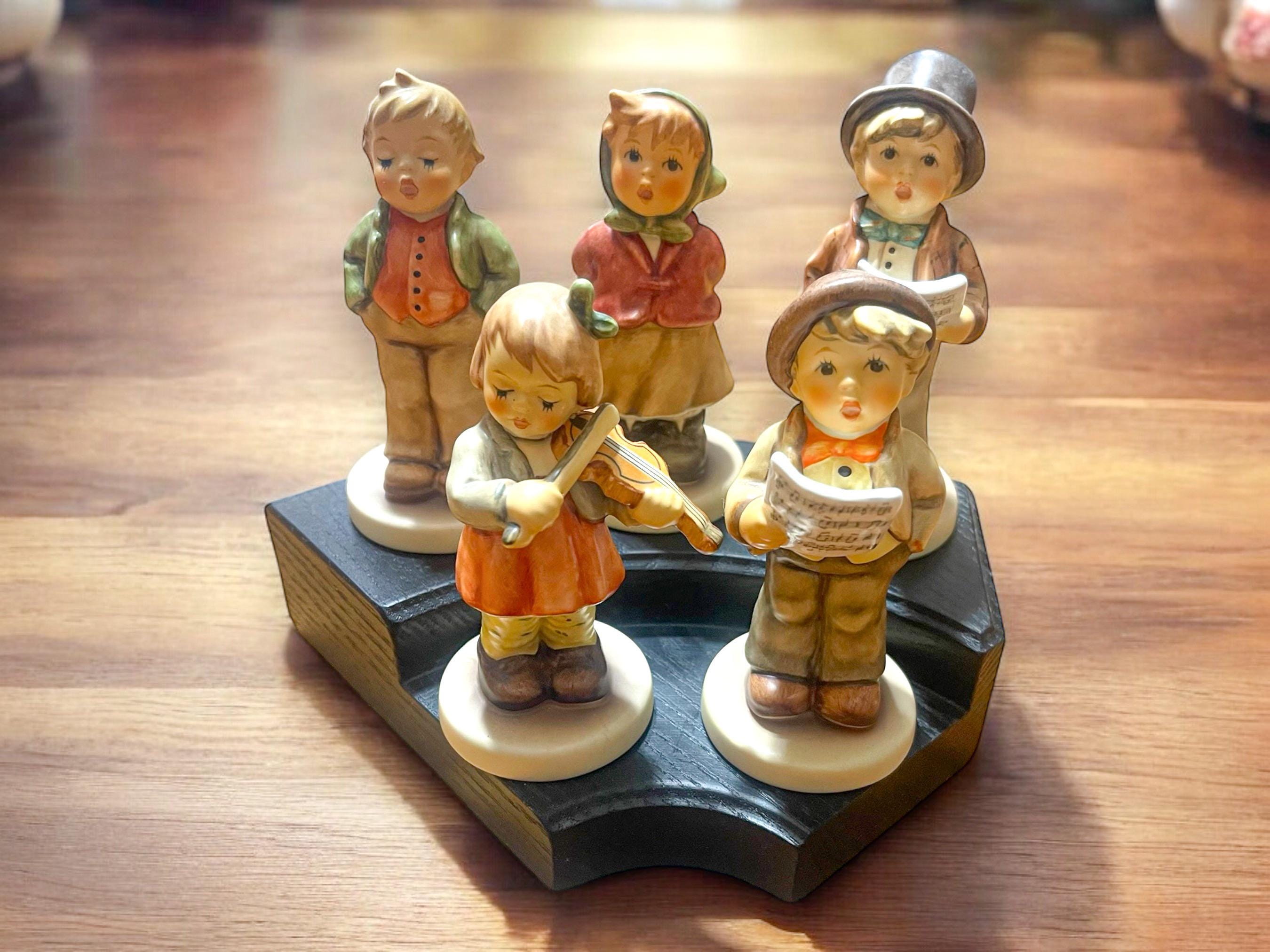 Set of 5 Vintage Hummel Goebel Christmas Carolers Figurines With