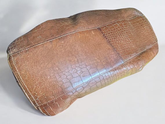 Vintage Perlina Brown Croc-Embossed Leather Handb… - image 4