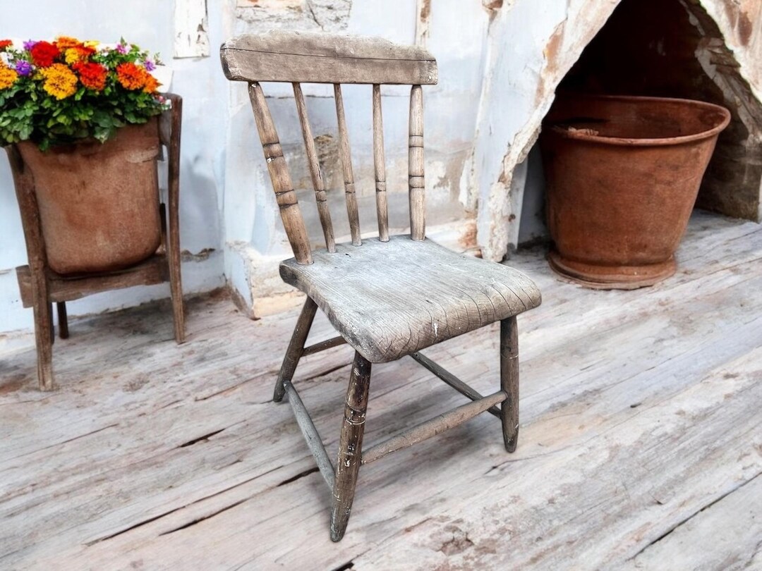 Antique Primitive Farmhouse Chair | Handmade Wood Spindle Back Chair ...