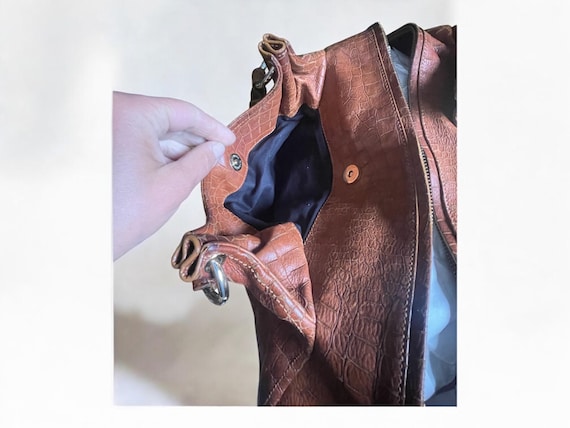 Vintage Perlina Brown Croc-Embossed Leather Handb… - image 10