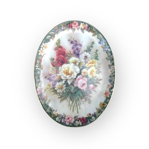 Vintage Lena Liu &#39;Remembrance&#39; Cameo Plate – 1996 Bradford Exchange – 1st Issue – Limited Edition 12093D – Floral Oval Plate - Cottagecore