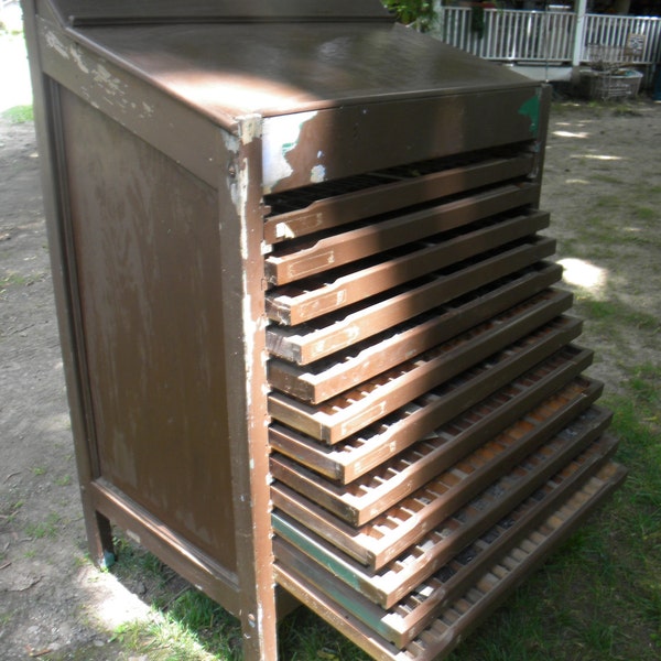vintage antique 1920s wooden PRINTERS TYPE CABINET letterpress 12 drawers full of small lead printers type
