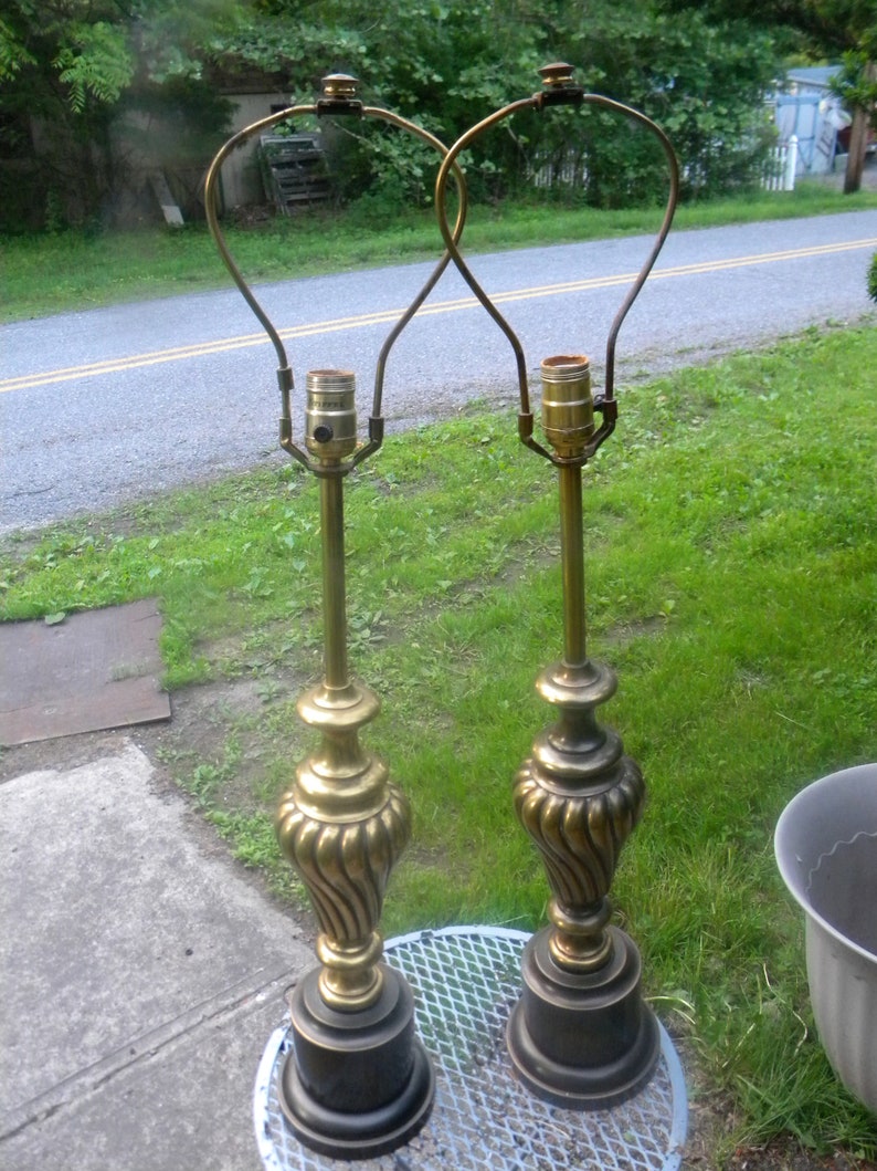 pair of nice matching mid centurty 1970s BRASS swirl STIFFEL lamps free shipping
