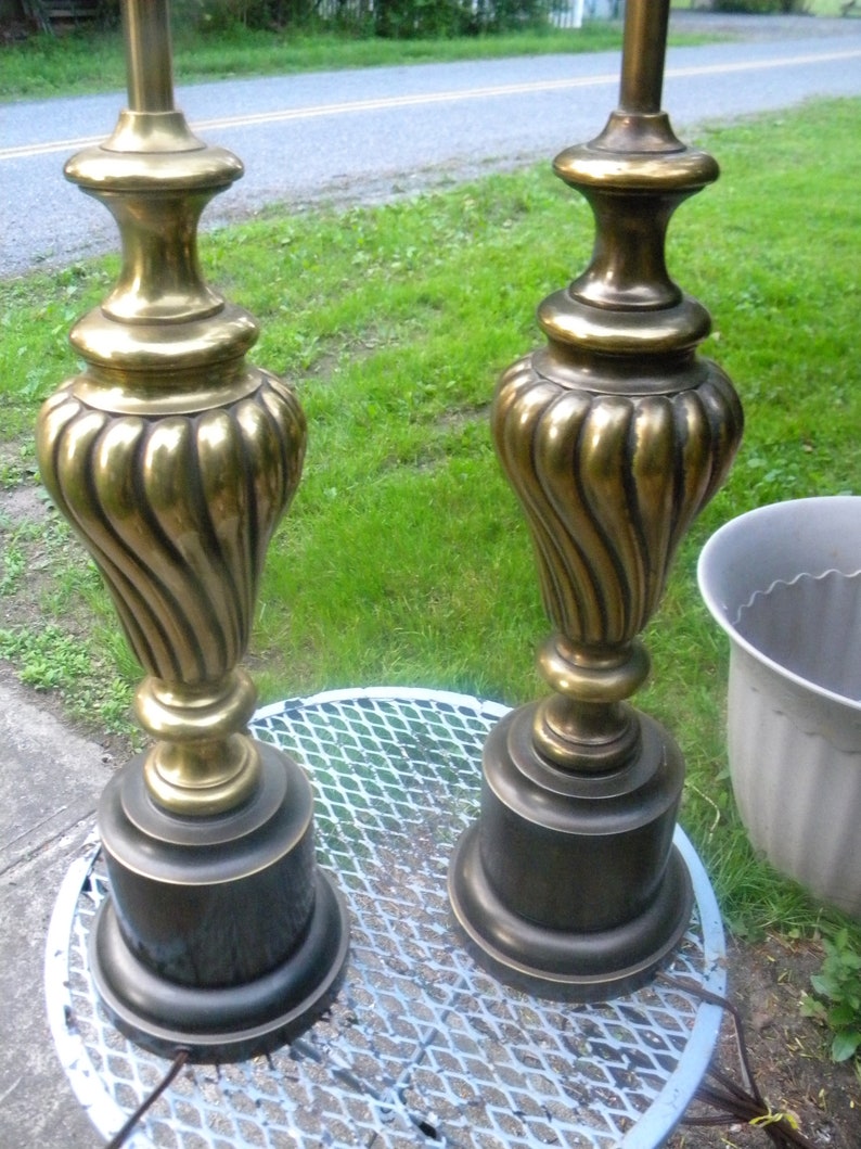 pair of nice matching mid centurty 1970s BRASS swirl STIFFEL lamps free shipping