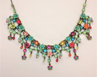 HAGGLE YOURWAY style Necklace,  A SAMPLE, details inside, Several colors, with extensions Orly Zeelon carpet Necklace