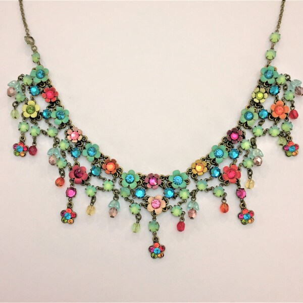 HAGGLE YOURWAY style Necklace,  A SAMPLE, details inside, Several colors, with extensions Orly Zeelon carpet Necklace