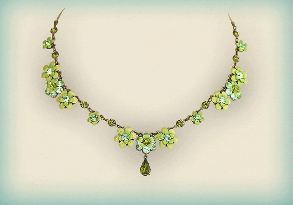 Peridot Green Boho Chic Romantic Jewelry Colorful Beaded Bohemian - Main Image