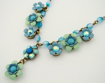turquoise, collier Bridgerton, bijoux du XVIIIe siècle, collier de bal de promo : Collier Orly Zeelon goutte fleur avec cristaux estompés