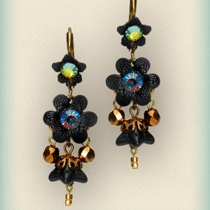Orly Zeelon Jewelry The floral globe earrings 207805-2503 image 1