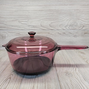Visions Corning Saucepan 2.5L Cranberry Purple Glass Cookware V1.5C Lid USA