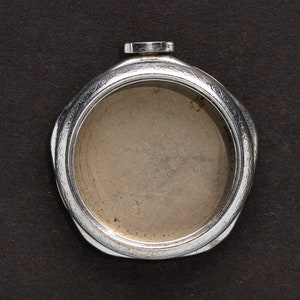 Vintage Pocket Watch Case Silver Tone WITHOUT the Crystal, Watch Parts Ideal for Jewelry, Mixed Media or Steampunk Art Supplies 06865