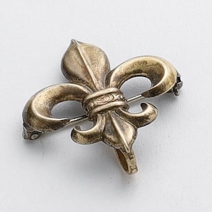 Vintage Fleur De Lis Pin in Gold Filled, Antique Pocket Watch Fob Pin, Victorian Gold Brooch 05777