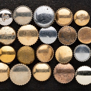 20 Watch Crowns, Vintage Winding Crowns, Stainless, Brass, Base Metal &  Gold Filled, Steampunk Art Supplies 06197
