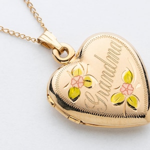 Vintage Heart Locket in Gold Filled with Green and Pink Enamel, Floral Motif and Grandma Engraving, Puffy Heart Pendant on Curb Chain 07860