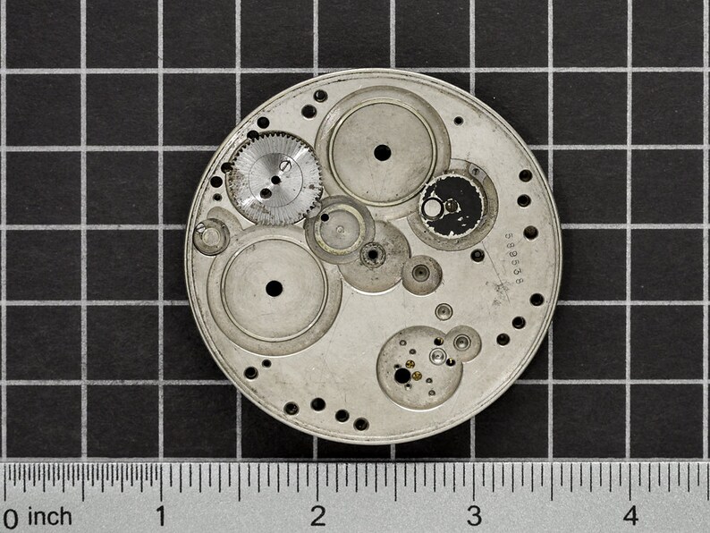 Assemblage Craft /& Art Supplies Steampunk 04594 Vintage Waltham 8-day Car Clock Movement Plate in Brass and Steel with Some Gears