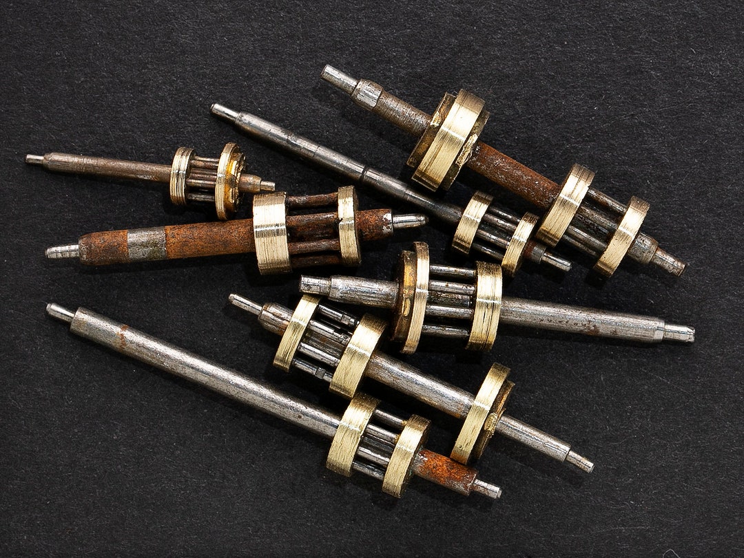 Pinion Gears, Mixed Lot Antique of Brass and Steel Clock Parts for