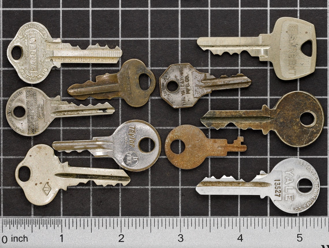 Vintage Brass and Steel Keys Flat Keys Old Keys Great for Etsy