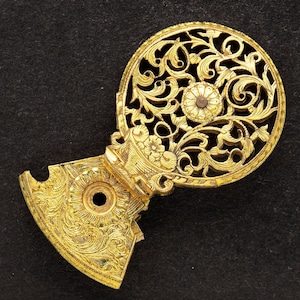 Gold Gilded Antique Verge Fusee Pocket Watch Balance Bridge - Hand Engraved Brass Flower & Leaf Design - Steampunk Art Supplies 08015