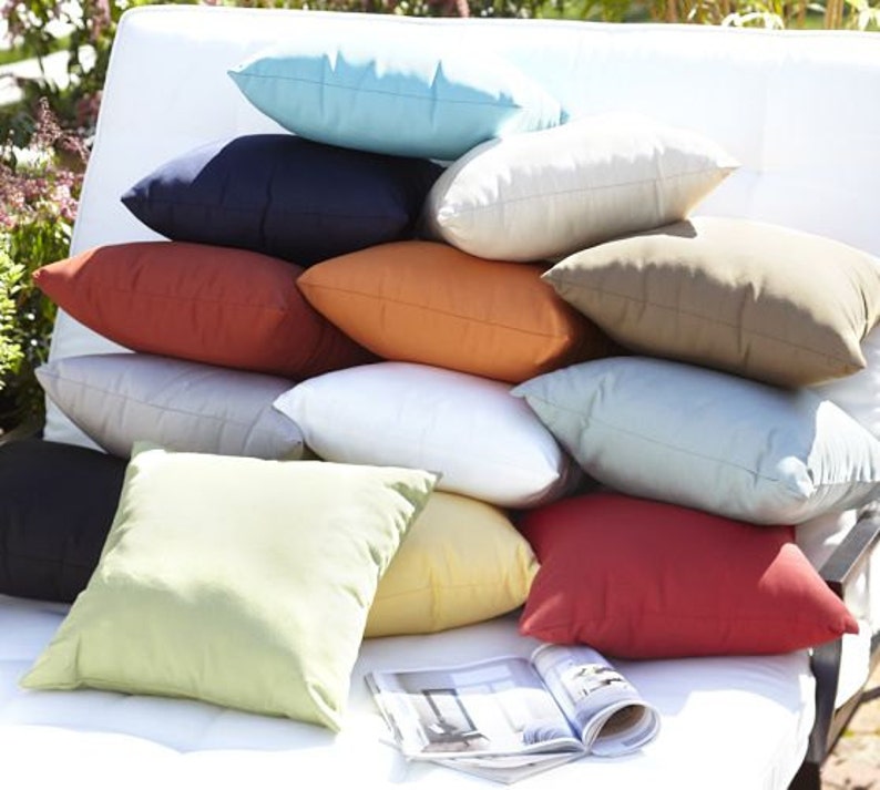 Sunbrella Eberly Pillow Cover - Thumbnail 2