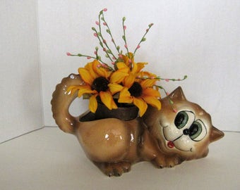 Laying Ceramic Cat Planter Air Brush