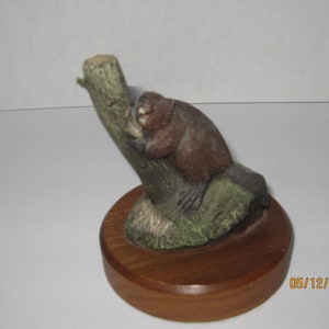 The Hamilton Collection American Wildlife Bronze Collection The Beaver