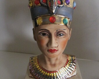 Ruler of the Nile, Queen Nefertiti Liquor Bottle Decanter