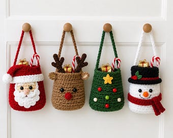 Mini Christmas Door Pocket Crochet Pattern , Santa Reindeer Tree Snowman Hanging Pockets, Holiday Decor Digital Pattern,PDF