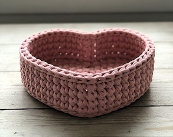 DIY Crochet Heart Basket Pattern, Crochet Heart Basket Pattern, Heart-Shaped Crochet Basket, Valentine Crochet Heart Basket, PDF