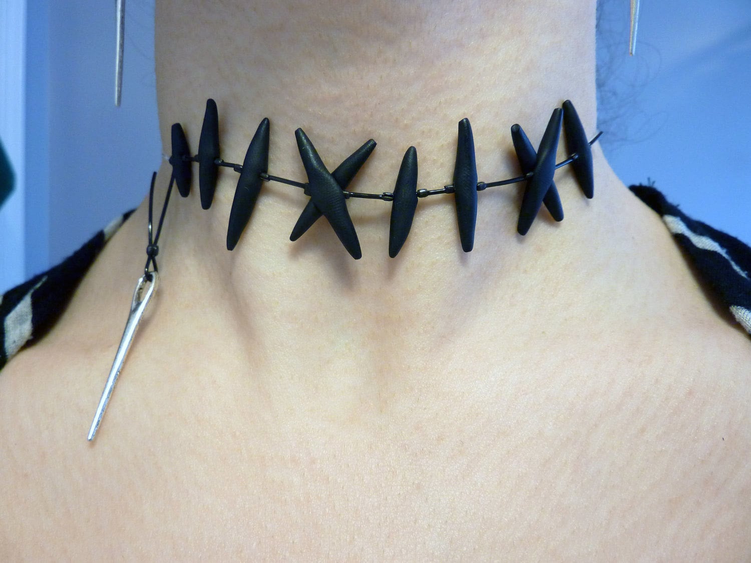 Zombie Stitch Necklace - Halloween Illusion Necklace