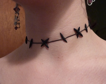 Collar de muñeca de trapo de Sally Stitches - Inspirado en Pesadilla antes de Navidad - Joyas de Halloween preciosas