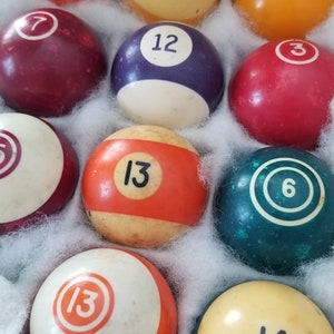 Vintage Retro Boho Mid Century MCM Individual Bakelite Victor Pocket Billiard/Pool Balls - Upcycle/Pool Hall Decor - Your Choice