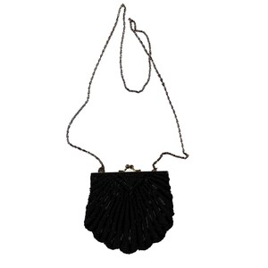 La Regale Beaded - Etsy display picture 2