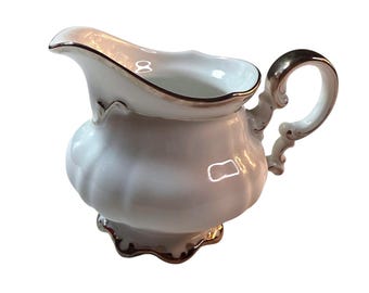 Vintage Hutschenreuther Selb Bavaria Revere 8045 Cream Pitcher Platinum Germany