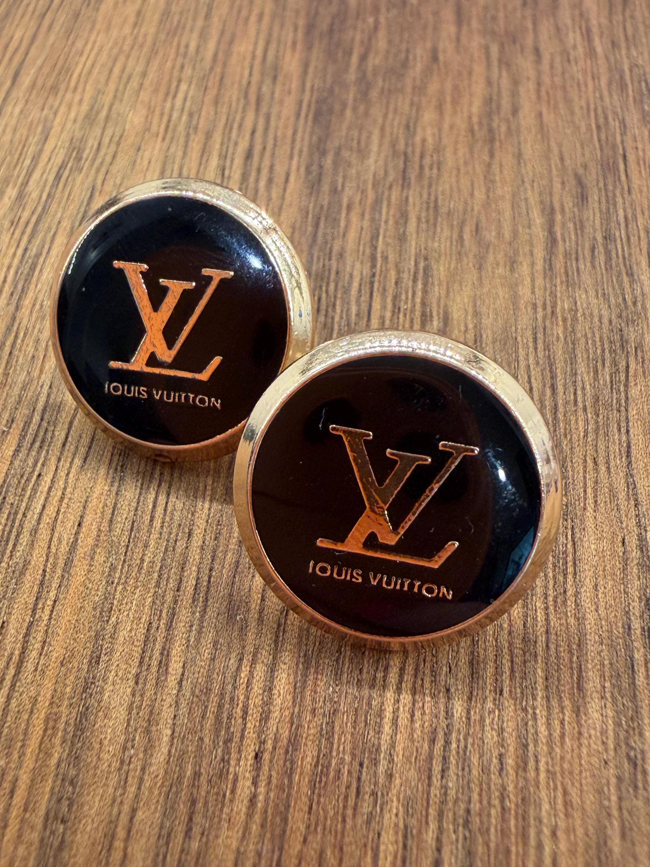 LOUIS VUITTON モノグラムボタン 8個セット LOUIS VUITTON モノグラム