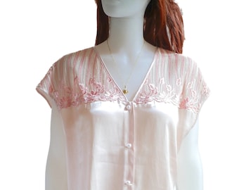 Feminine satin blouse in blushed pink, with floral lace, vintage sleeveless shirt