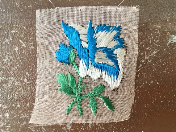Seidenapplikation blau rosen blumen aufnäher/ vintage bestickte Applikation