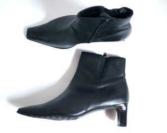 90s Y2k pointy / square toe ankle boots, 38 black leather