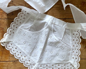 Half Apron with Cotton eyelet lace