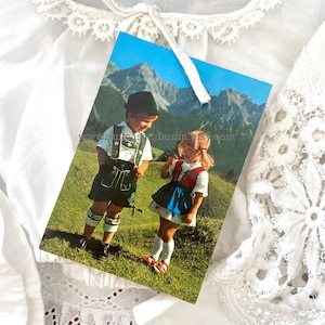 Alte bayerische Vintage Postkarte Kinder in den Alpen