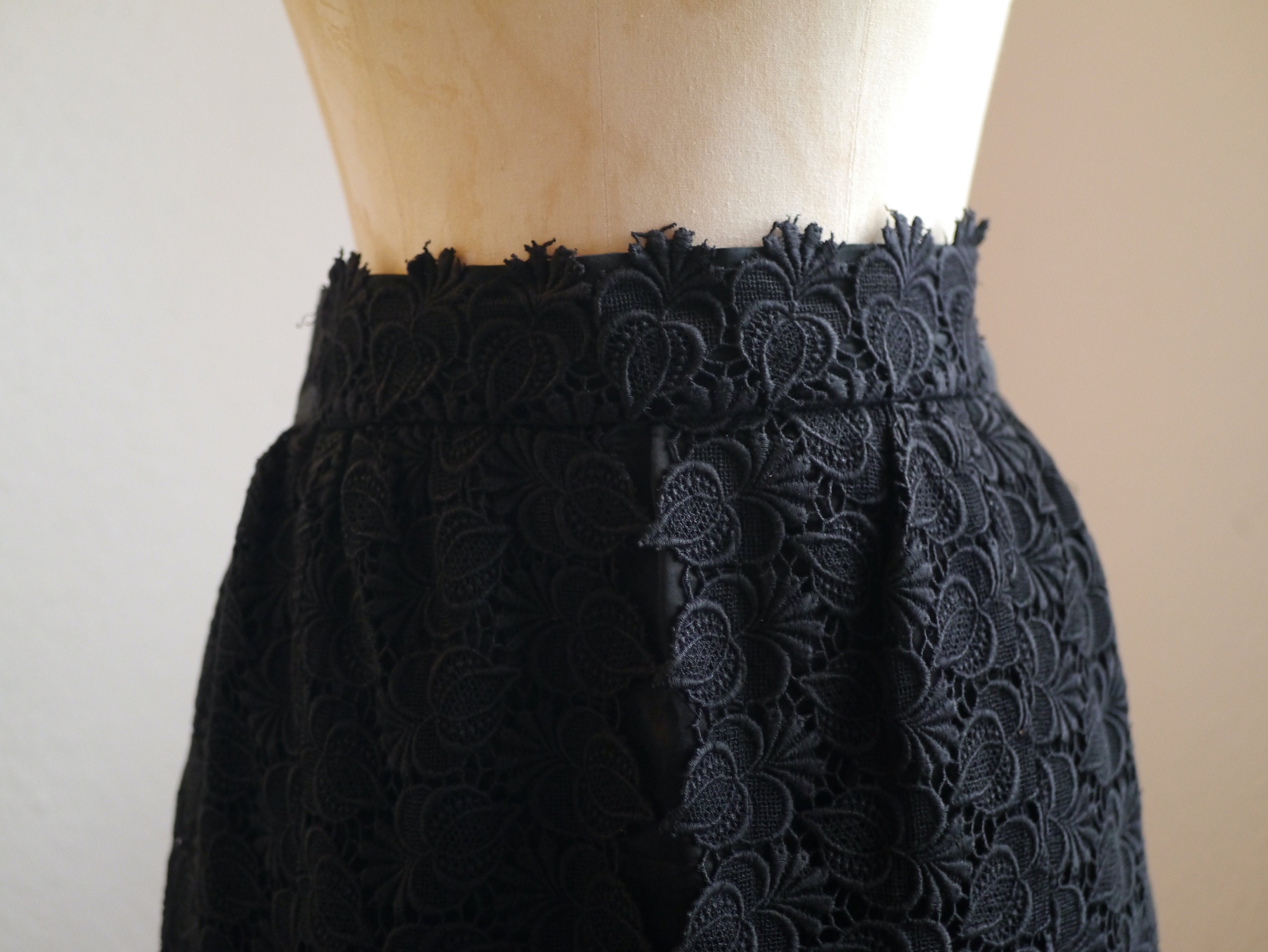 Vintage lace skirt / 50s pencil lace skirt black | Etsy