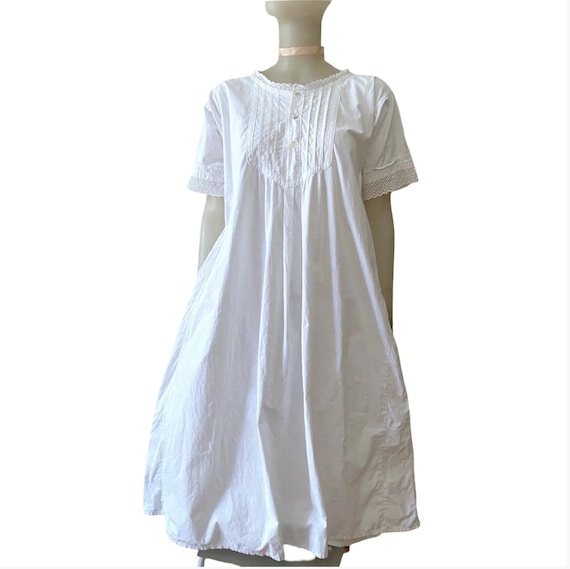 cotton on shift dress Vintage White - Short Sleeves - the Camille Dress Black Feather Mini Dress cotton dress for women seam pockets 73% cotton Size:17.5in / 44cm / XL