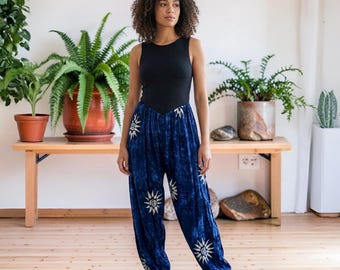 90s Vintage Sun Print Romper | Boho Blue Harem Jumpsuit | Size S-M I Yoga Overall