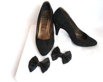 Escarpins à nœud des années 80 en daim noir, talons de marque